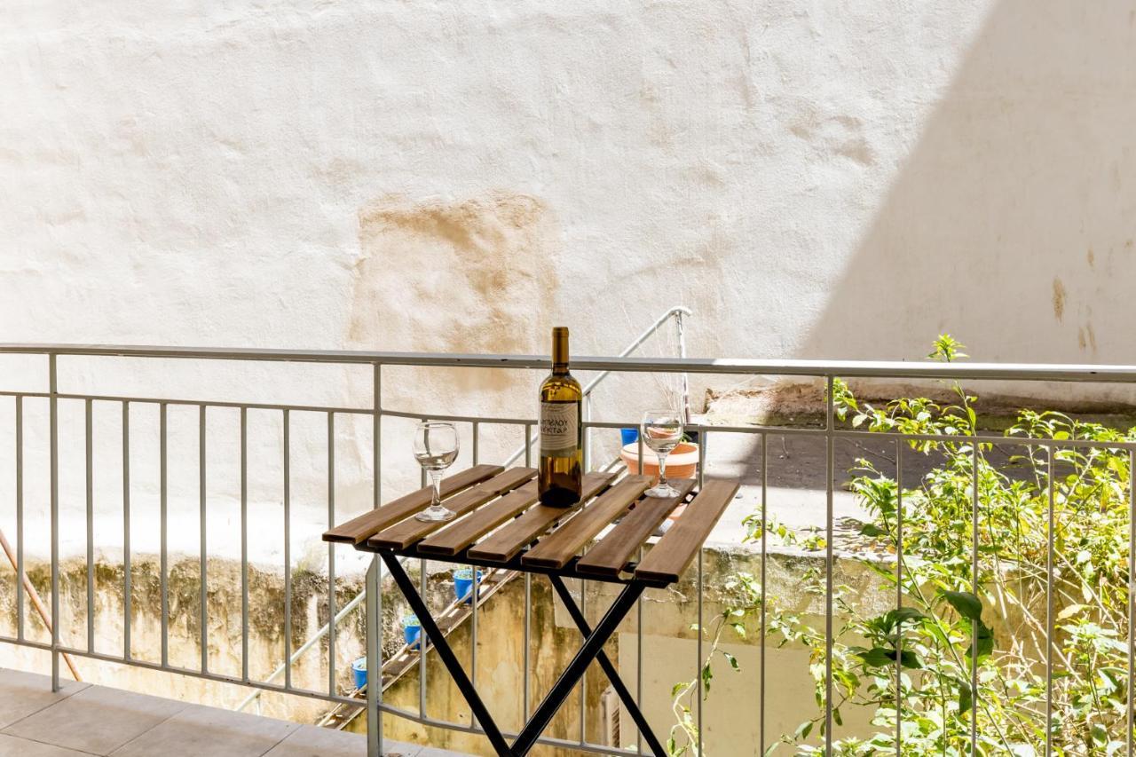 Appartement Cozy Lux Studio At Attiki Metro à Athènes Extérieur photo